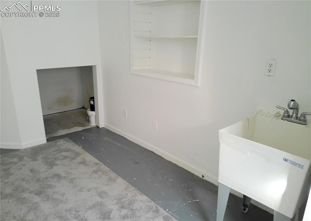 Image 41 of 50: Other