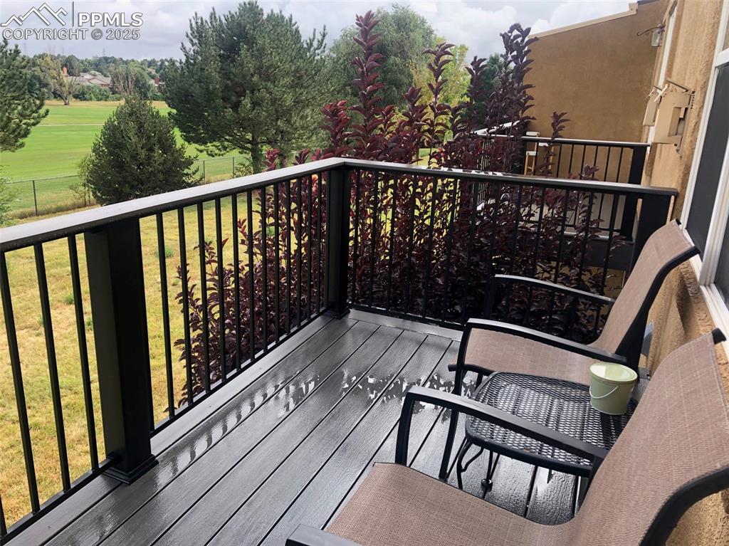 Image 12 of 26: Deck