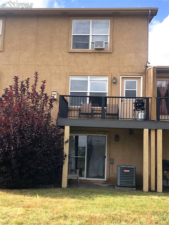 Image 25 of 26: Back of Structure