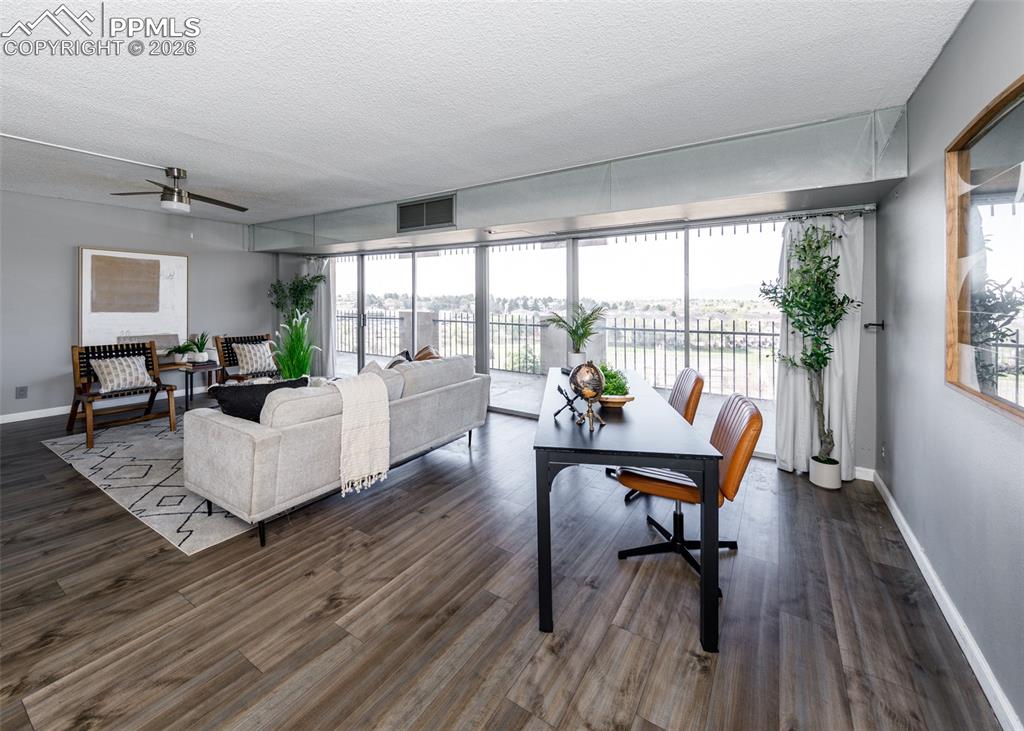 Image 13 of 35: Living Room