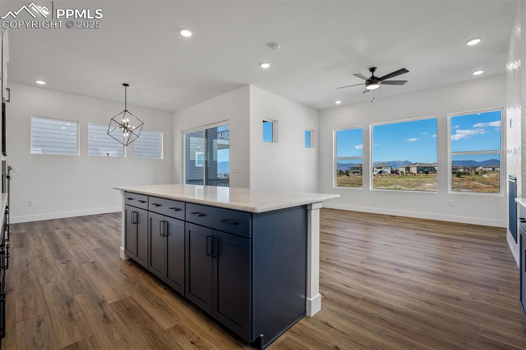 Image 14 of 44: Kitchen