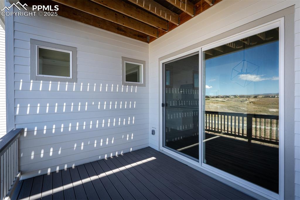 Image 39 of 44: Deck