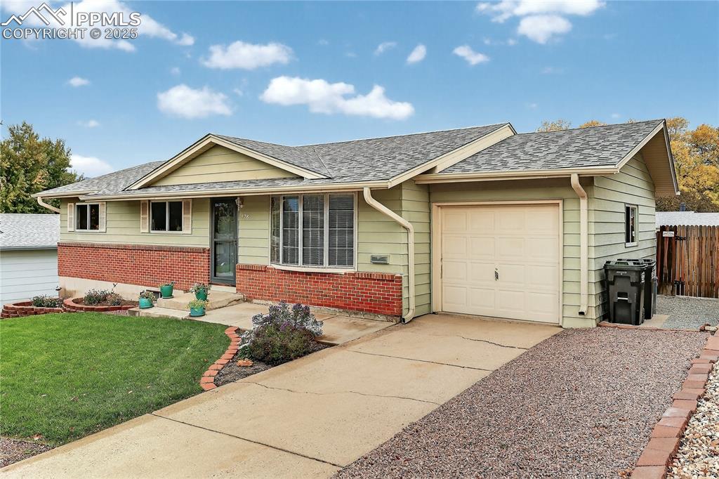 Image 3 of 42: Front of House