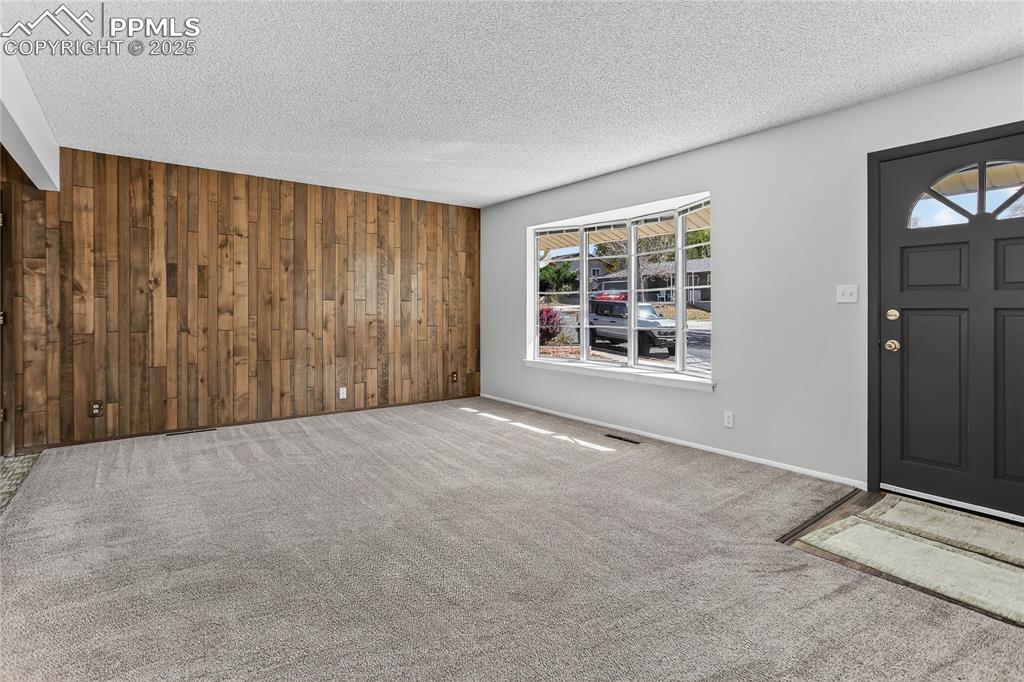 Image 7 of 42: Living Room