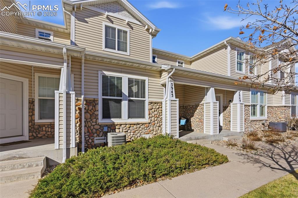 Image 2 of 41: Front of Structure