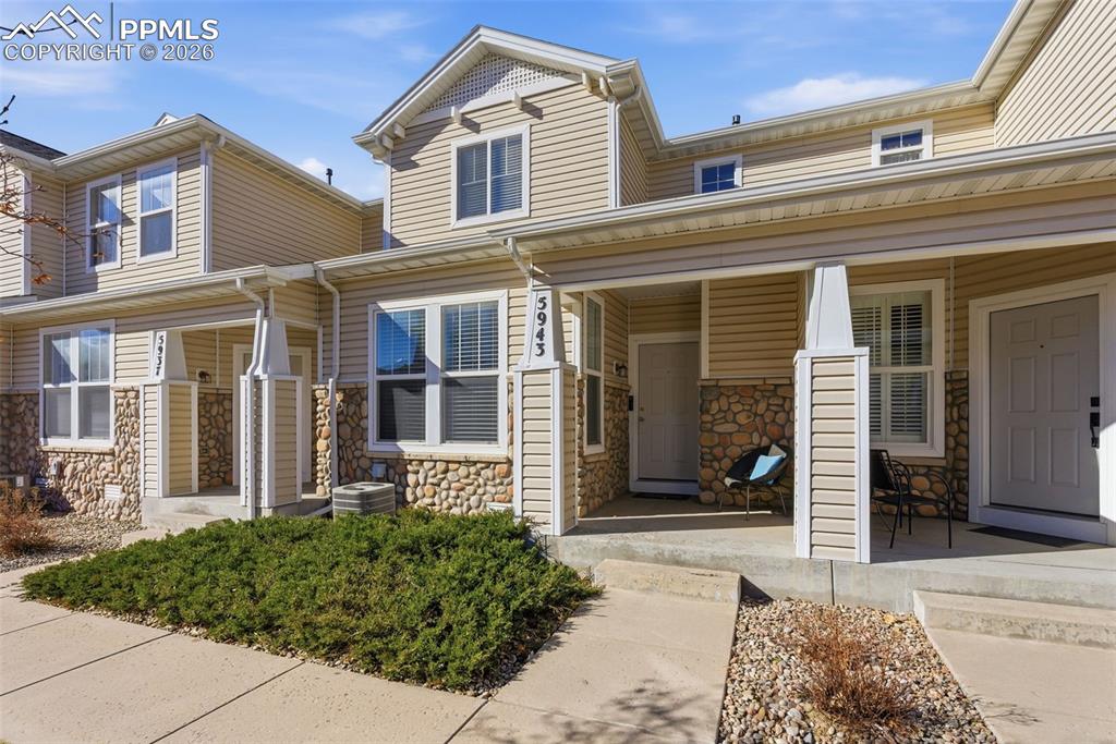 Image 3 of 41: Front of Structure