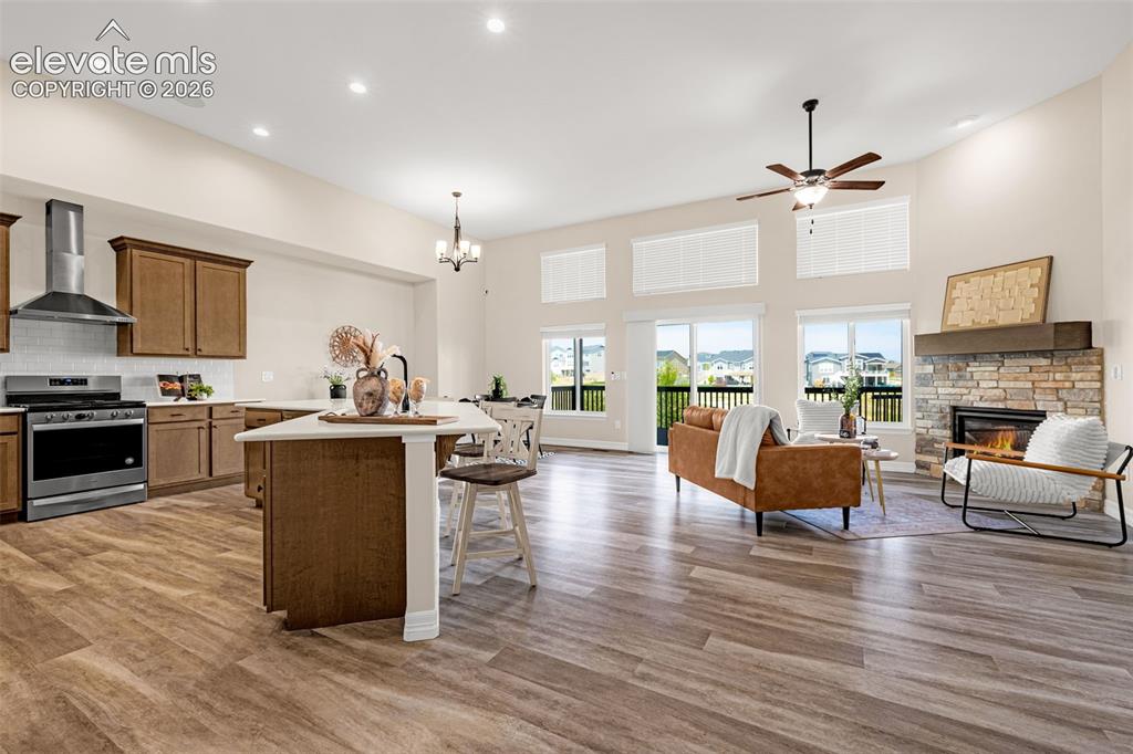 Image 6 of 48: Kitchen