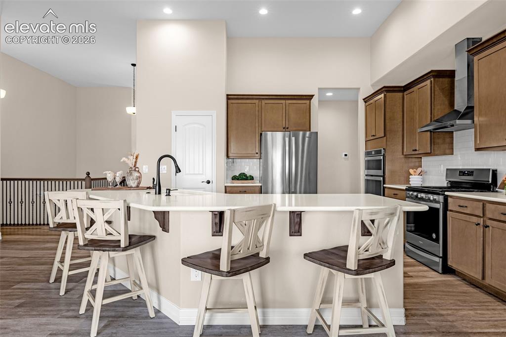 Image 8 of 48: Kitchen