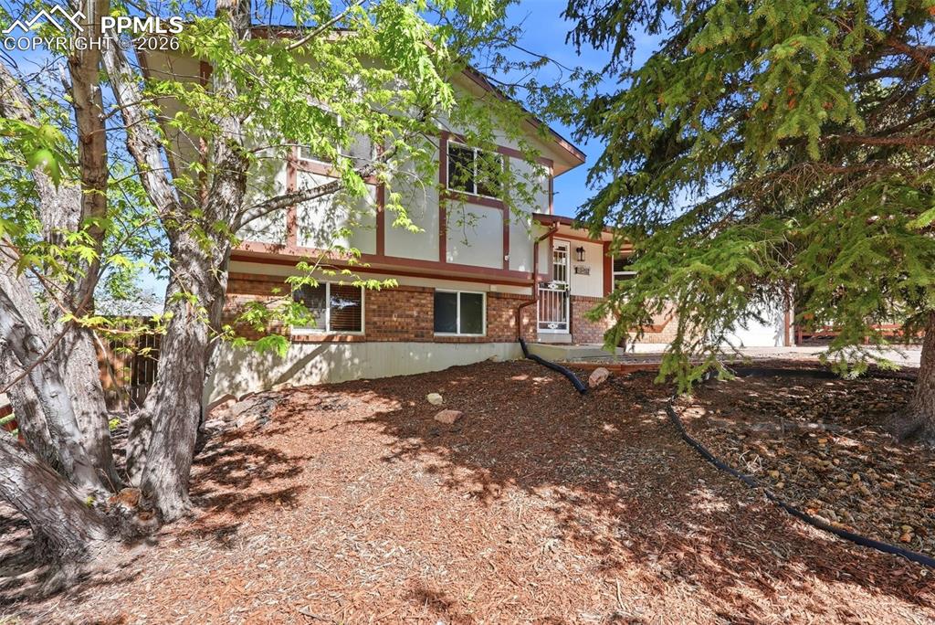 Image 3 of 50: Front of Structure