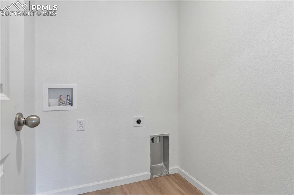 Image 13 of 18: No Description Available