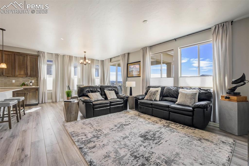 Image 10 of 50: Living Room