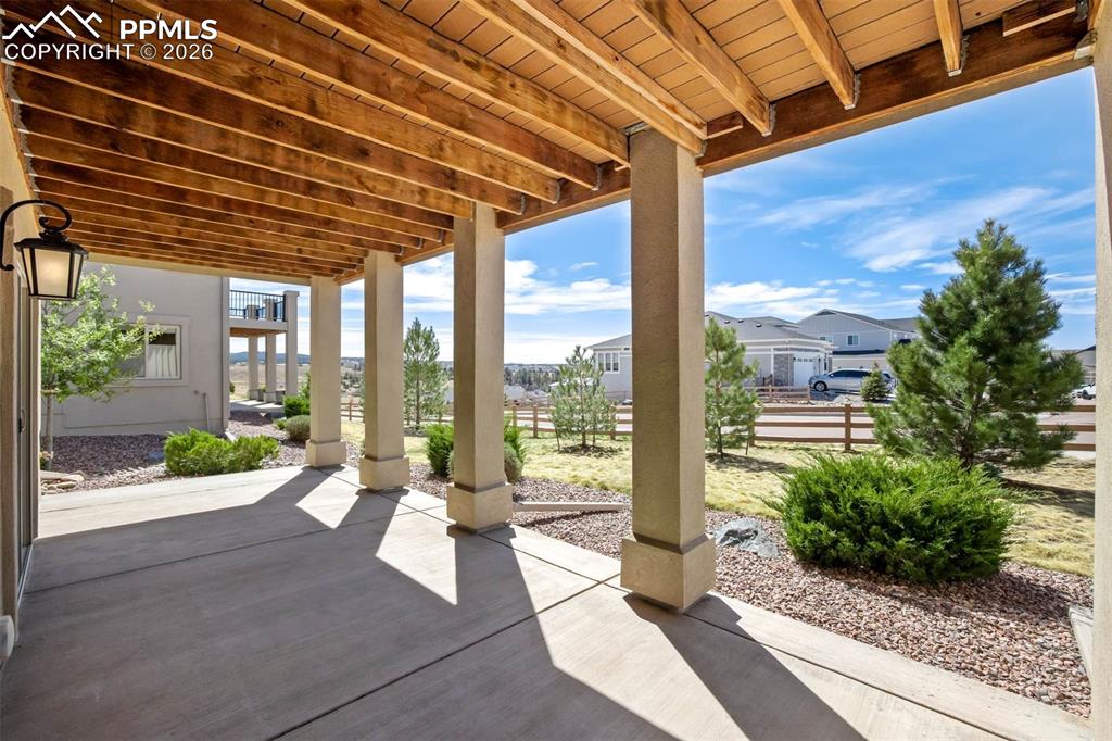 Image 44 of 50: Patio