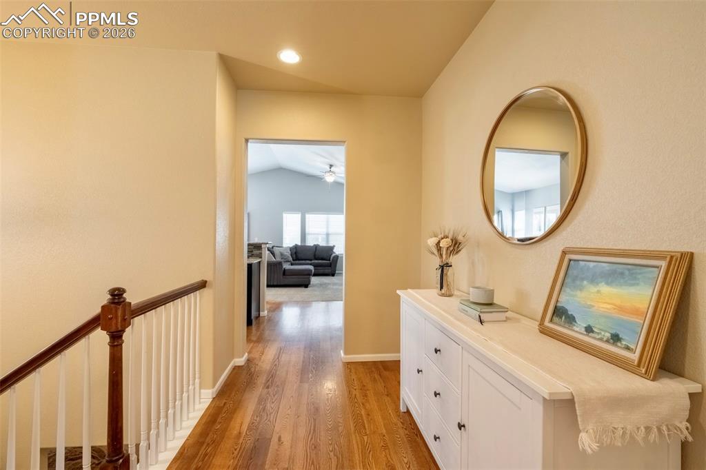 Image 4 of 39: Entrance Foyer