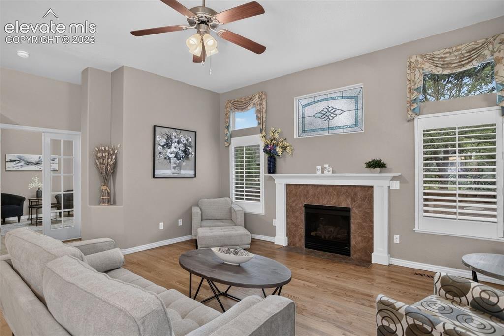 Image 10 of 44: Living Room