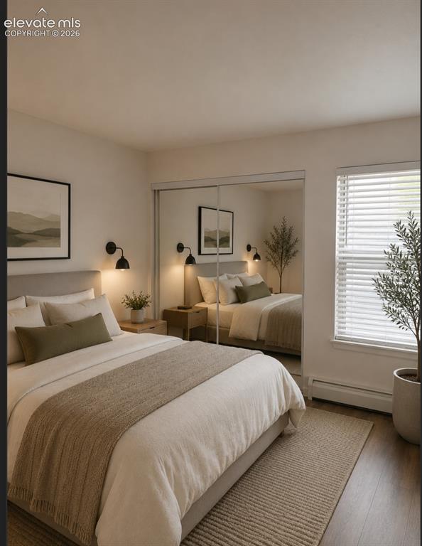 Image 10 of 20: Bedroom