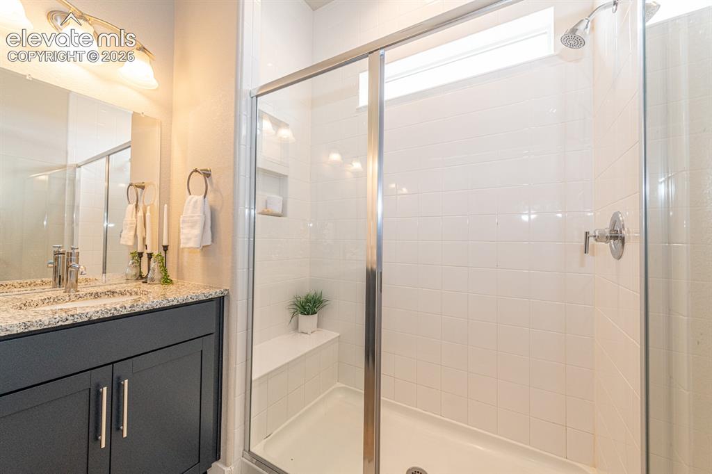 Image 11 of 37: Bathroom
