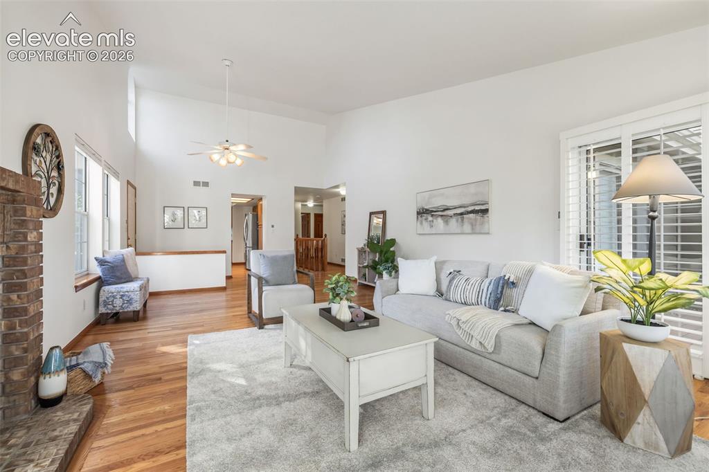 Image 8 of 29: Living Room