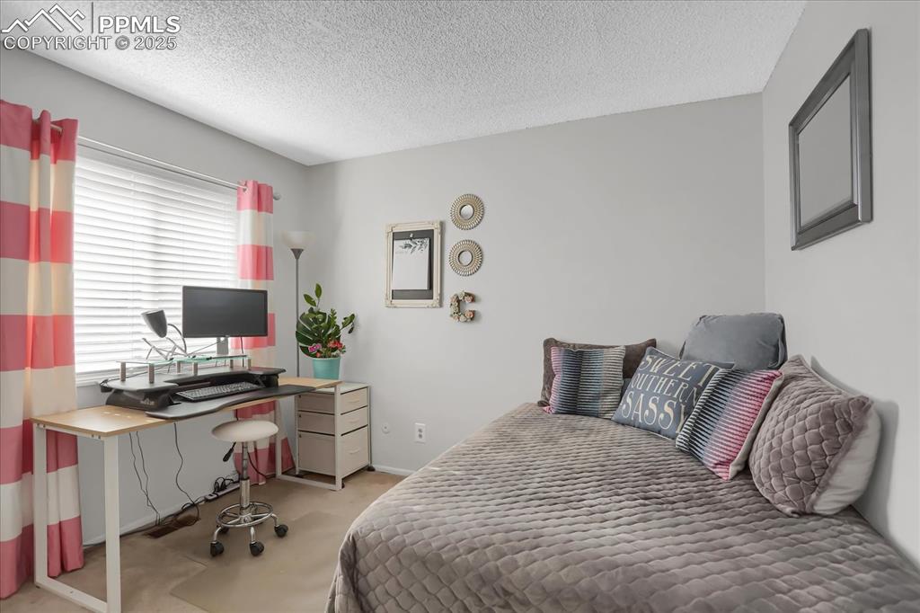 Image 16 of 47: Bedroom