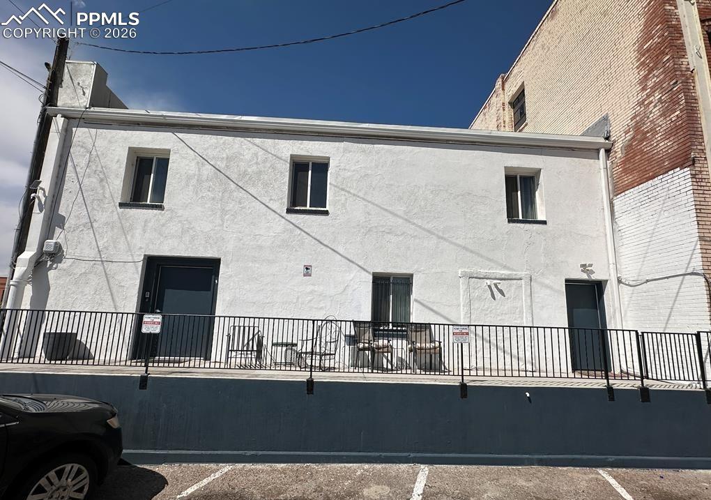 Image 18 of 46: Back of Structure