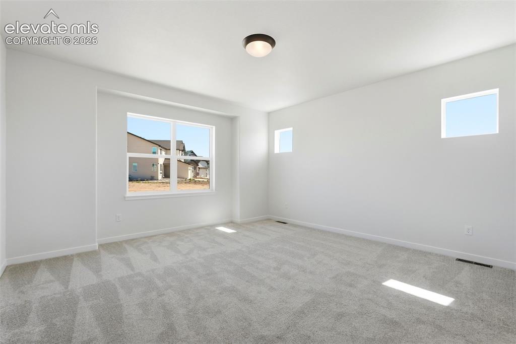 Image 19 of 39: Master Bedroom