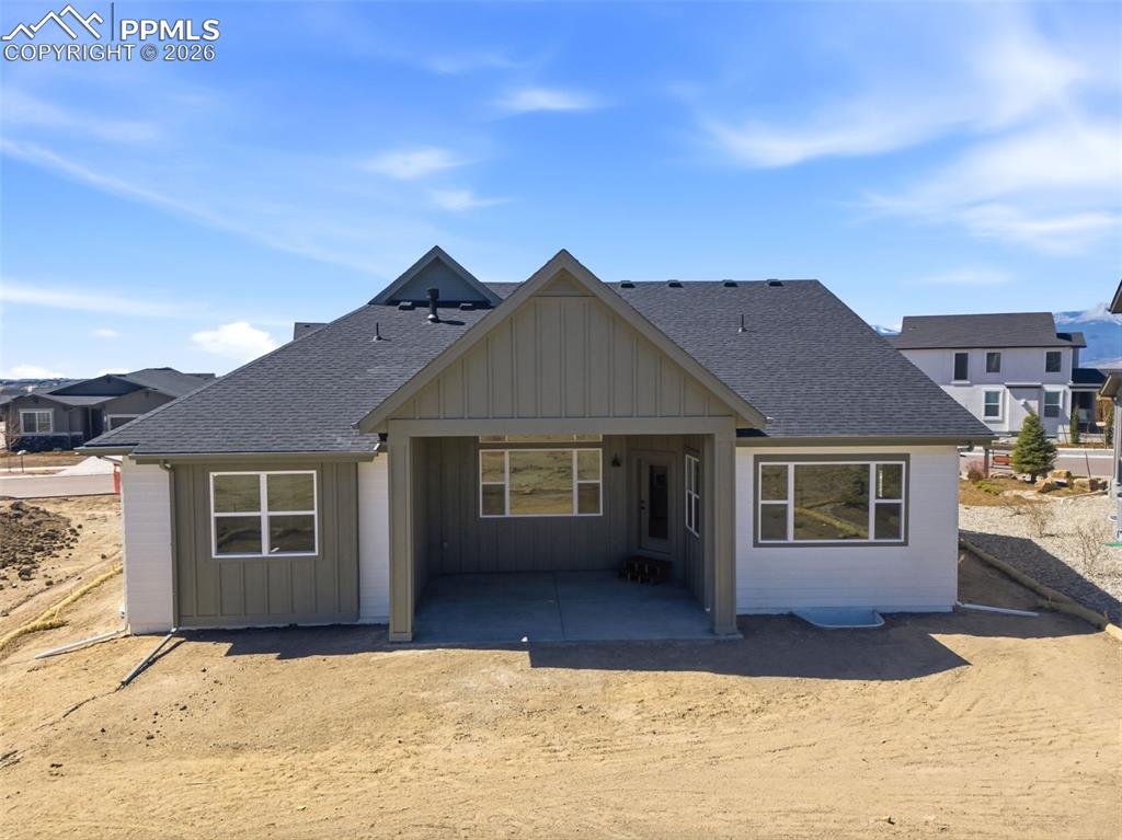 Image 28 of 28: Back of Structure