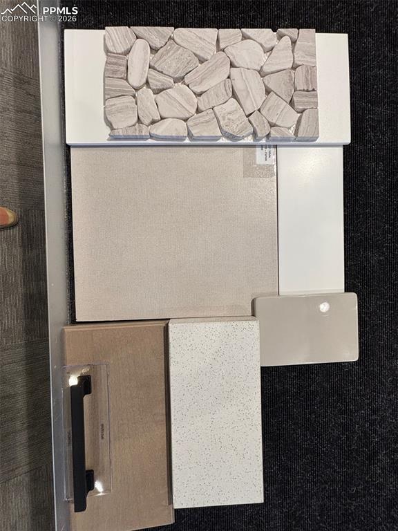 Image 7 of 9: Primary Bath