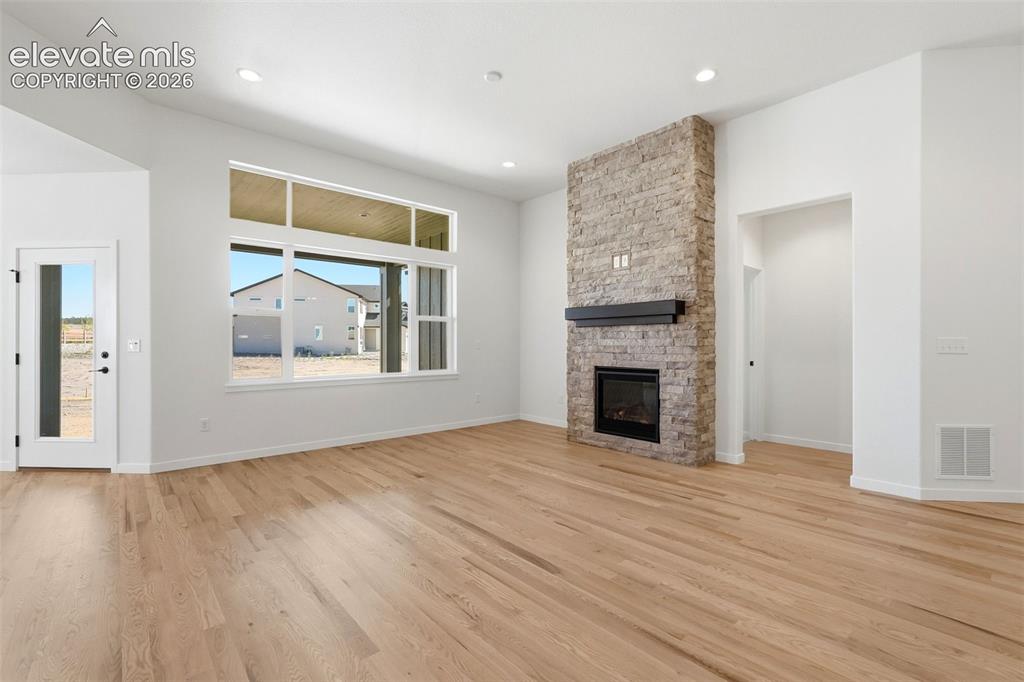 Image 9 of 39: Living Room