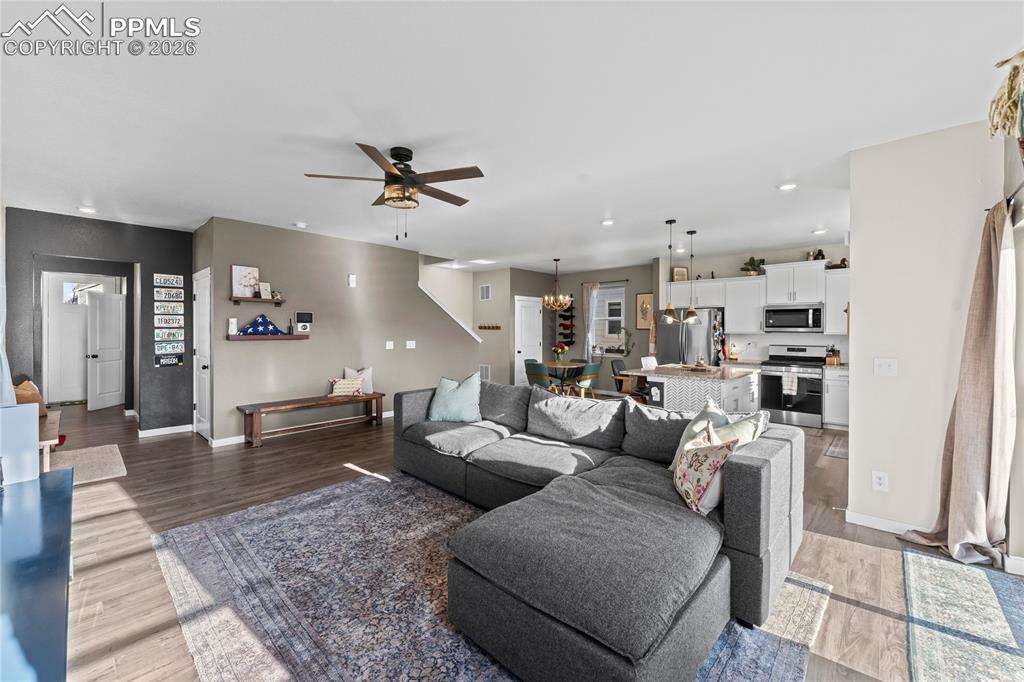 Image 5 of 43: Living Room