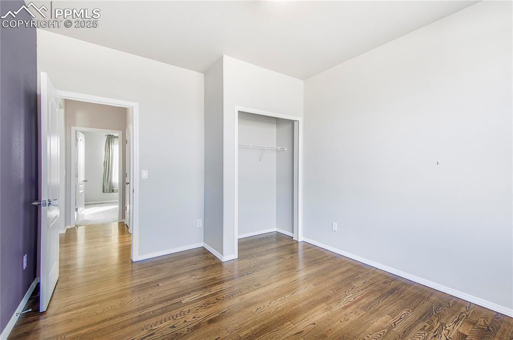 Image 14 of 41: Bedroom