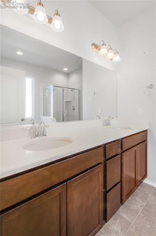 Image 23 of 41: Master Bathroom