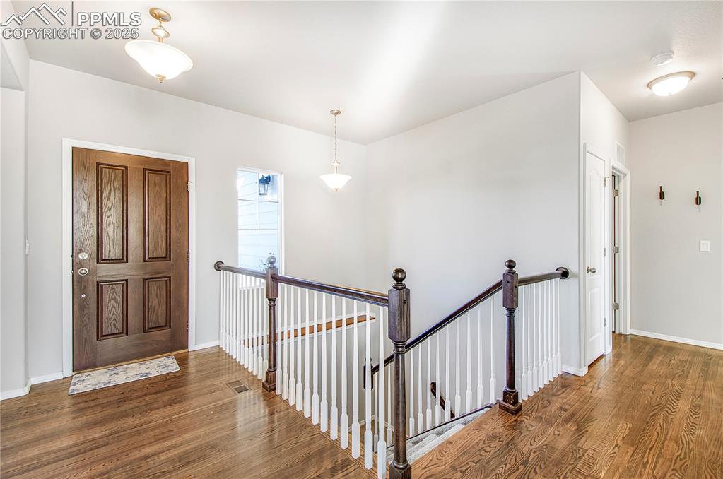 Image 3 of 41: Entry