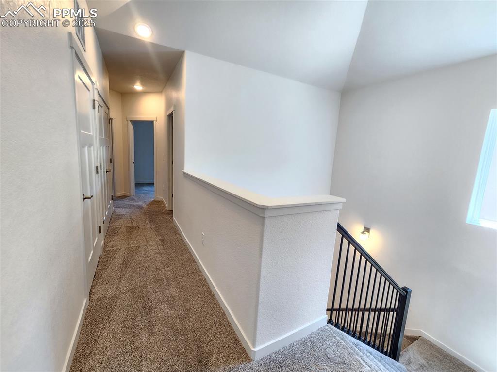 Image 21 of 31: Hallway