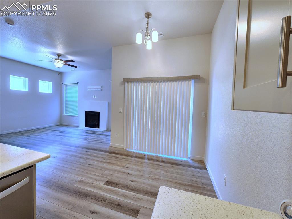 Image 9 of 31: Living Room