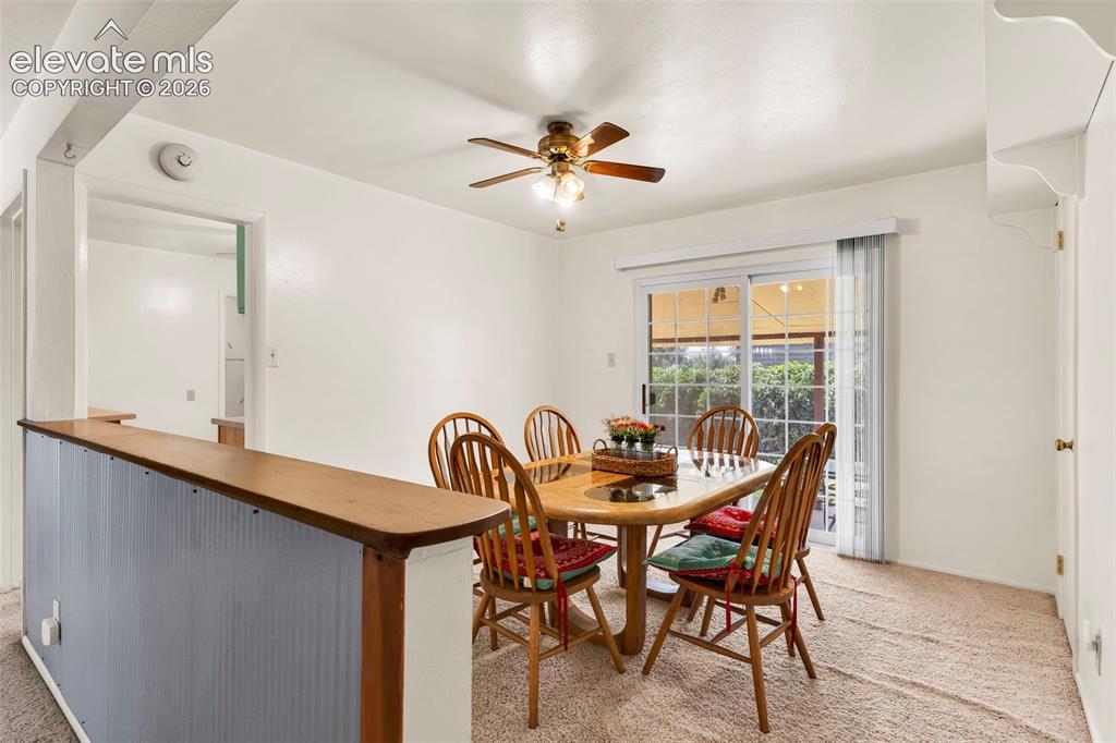 Image 12 of 31: Dining Area