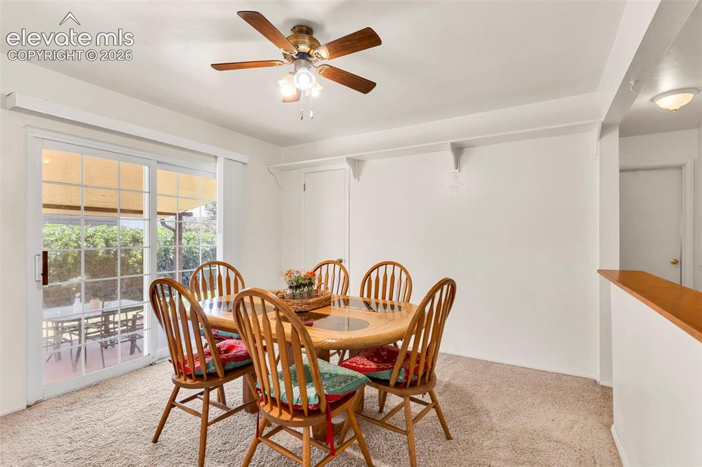 Image 13 of 31: Dining Area