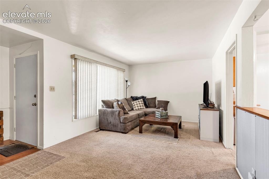 Image 9 of 31: Living Room