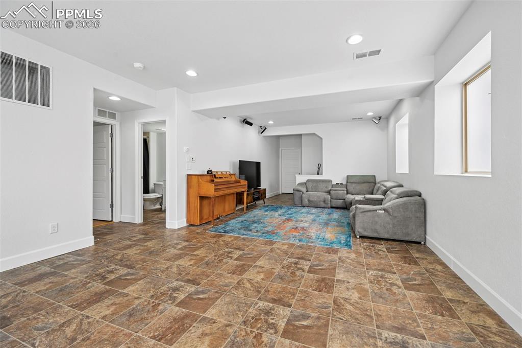 Image 23 of 29: Living Room