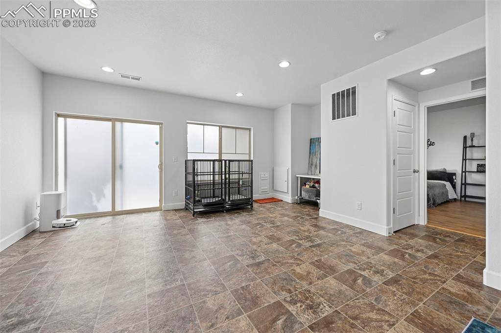 Image 25 of 29: Living Room