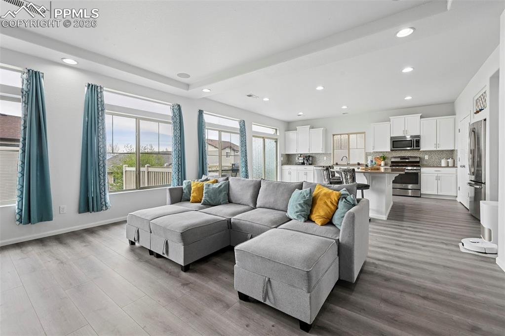 Image 5 of 29: Living Room