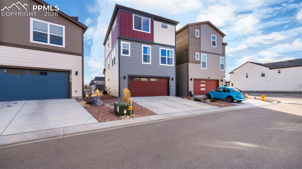 Image 25 of 36: Front of Structure