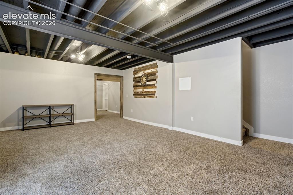 Image 40 of 48: Additional Family Room/Rec Room