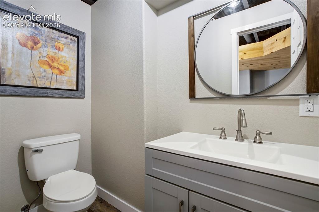 Image 45 of 48: Bathroom Basement