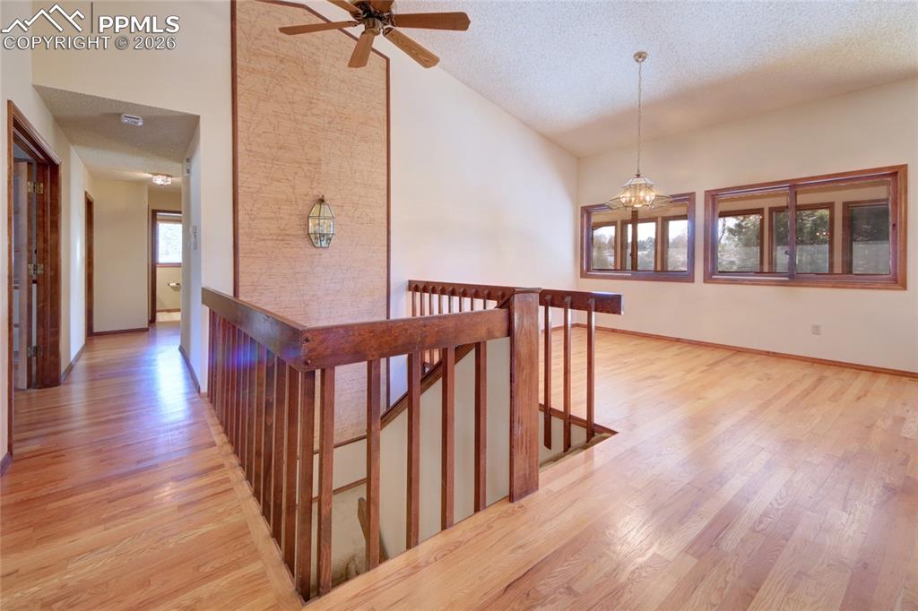 Image 9 of 50: Dining Room