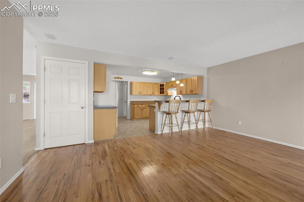 Image 14 of 50: Living Room