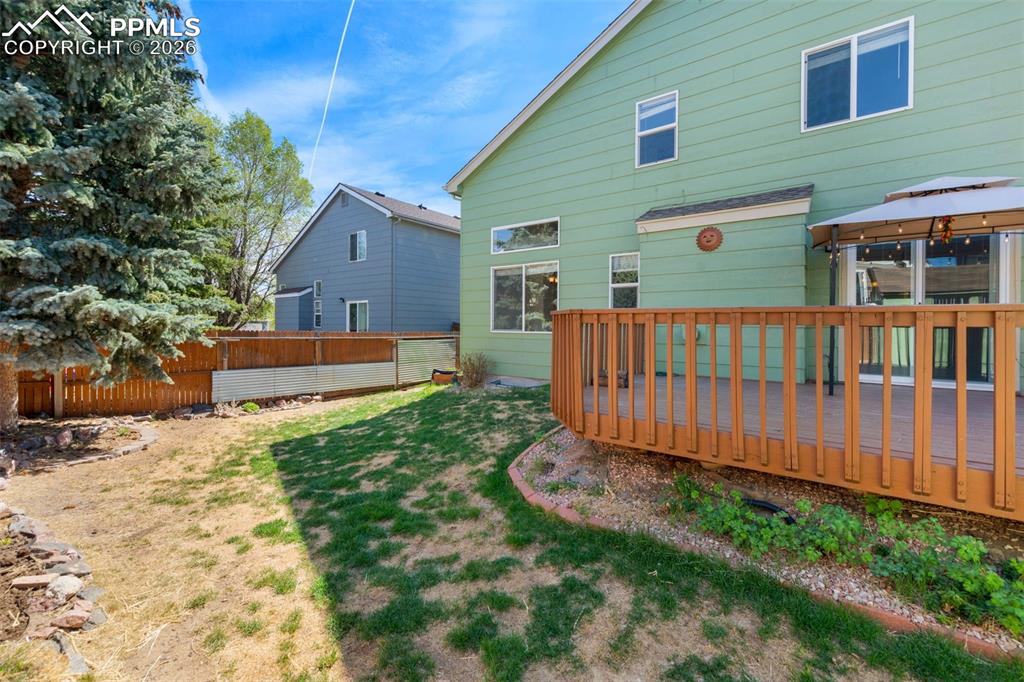 Image 50 of 50: Deck