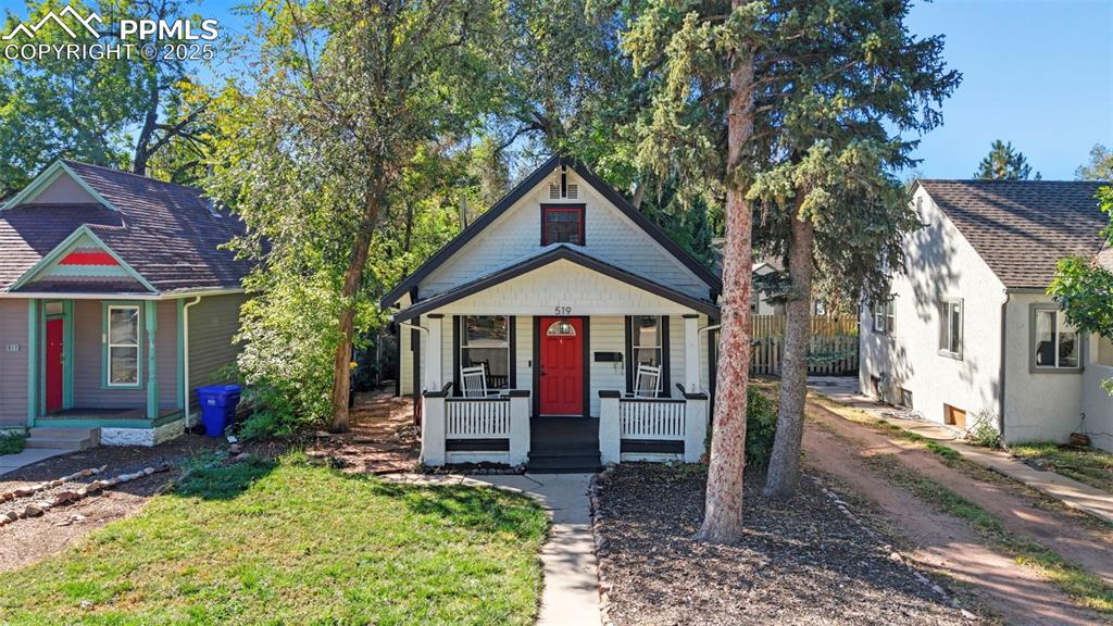 Image 3 of 29: Front of Structure