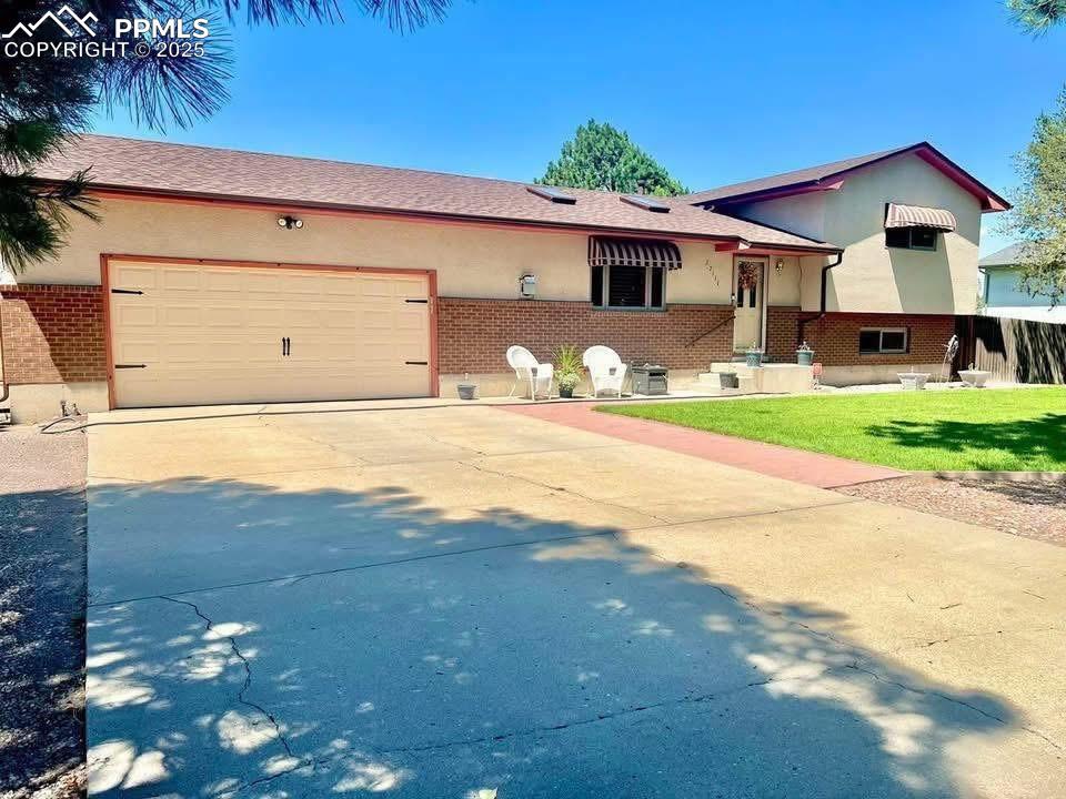 Caption: Front of Structure