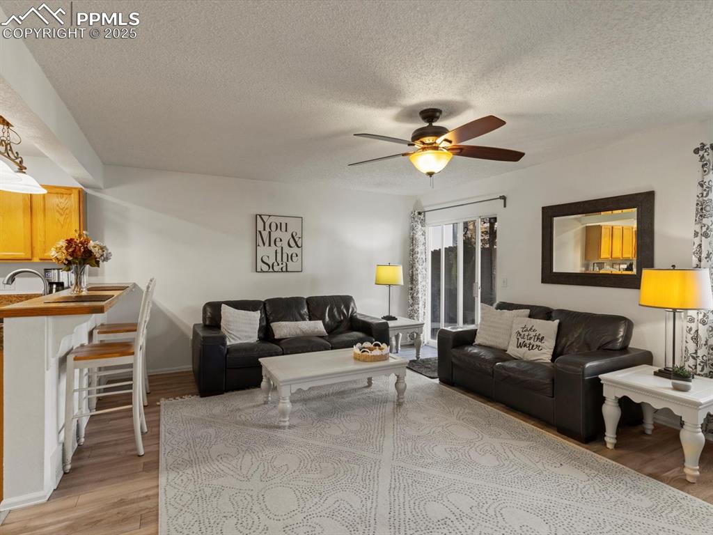 Image 18 of 42: Family Room