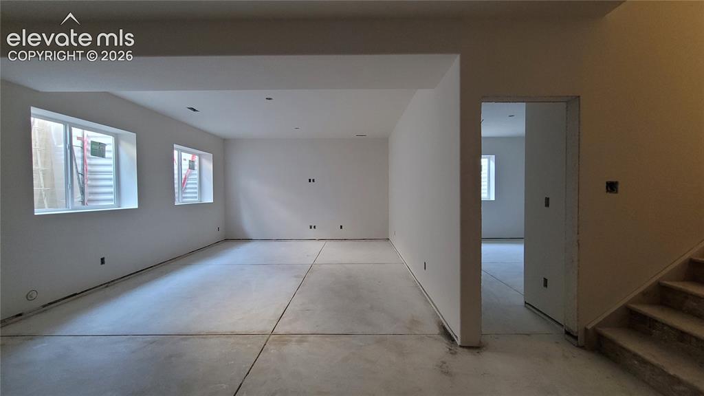 Image 21 of 30: Family Room