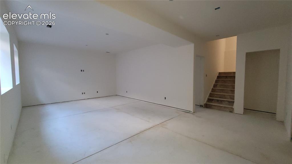Image 22 of 30: Family Room